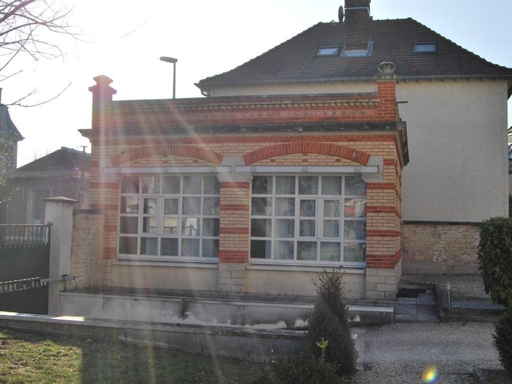 Gite La Tour Boileau Троа Екстериор снимка